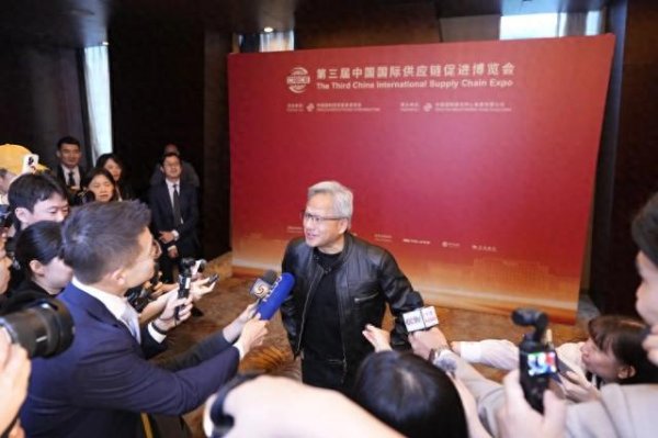 优秀炒股配资门户 终于打赢复活赛? 英伟达RTX 5090“弟中之弟”显卡或将取消发售